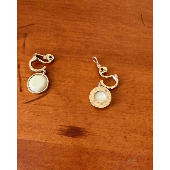 3 Vintage Clip Earrings Boho Lotus Brass Monet White Cabochon Faux Copper Dome - Picture 14 of 15